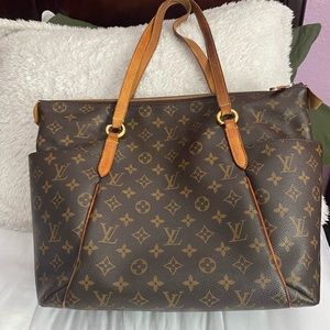 Authentic Louis Vuitton Totally MM Monogram